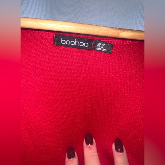 Boohoo red midi dress. - Picture 8 of 8